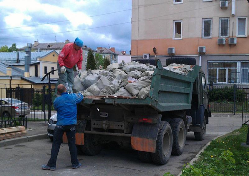 Вывоз мусора из новостройки в Соли-Илецке – ПроМусор, контейнеры, уборка и грузчики от 2188 руб